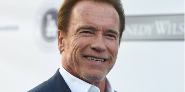 Arnold-Schwarzenegger-revele-le-passe-nazi-de-son-pere-dans-un-appel-a-l-unite