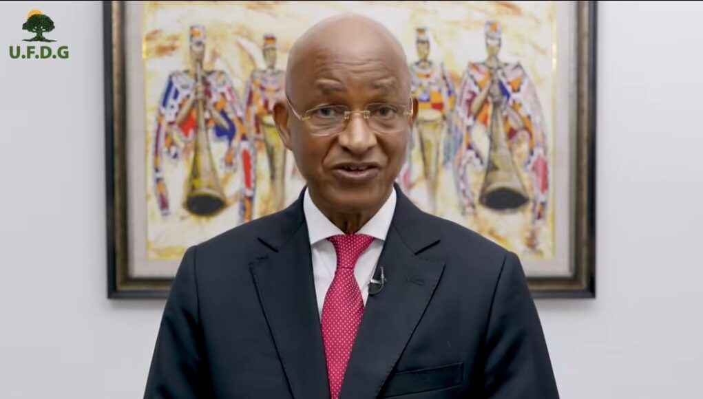 « C’est avec émotion que j’ai appris le décès de Hadja Andrée Touré, épouse de feu Ahmed Sékou Touré… », Cellou Dalein