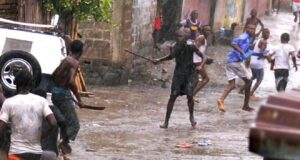 Conakry : des actes de violence attribués à des jeunes à Behanzin et Koloma inquiètent les habitants !