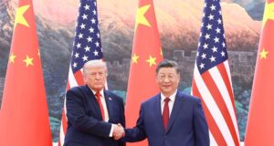 Donald J. Trump couvre d’éloges XI JIPING lors de leur rencontre à Pékin et a qualifié Xi Jiping de grand leader