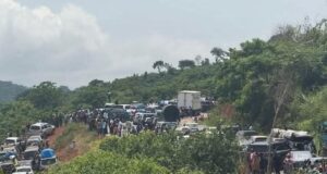 Départs pour la Tabaski : le calvaire des voyageurs face aux embouteillages routiers vers l’intérieur du pays