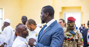 Le président Mamadi Doumbouya bouleverse le marché de l’or et l’ordre mondial des matières premières