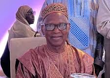Quand tombe un baobab : hommage à Souleymane Diallo, bâtisseur de la presse libre en Guinée(Tham Camara)