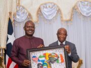« J’ai eu l’honneur d’être reçu en audience par Son Excellence Joseph Nyuma Boakai, Président de la République du Libéria, au Palais présidentiel… », KPC