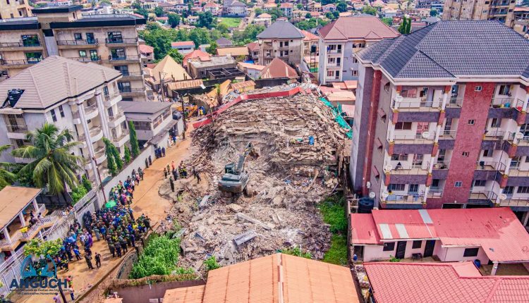 Conakry : L’affaissement d’un immeuble de 9 étages à Démoudoula fait 16 victimes, dont huit morts, selon le ministère de l’Habitat