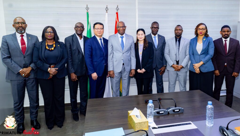 « Je salue la détermination de l’Administrateur général de SPIC à faire aboutir le projet de la première raffinerie d’alumine en Guinée… », Bah Oury