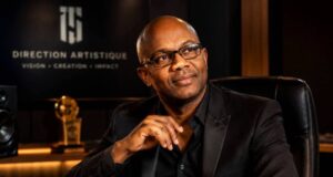 « Le Fils et les ombres : 58 années de questions », Tidiane Word Music