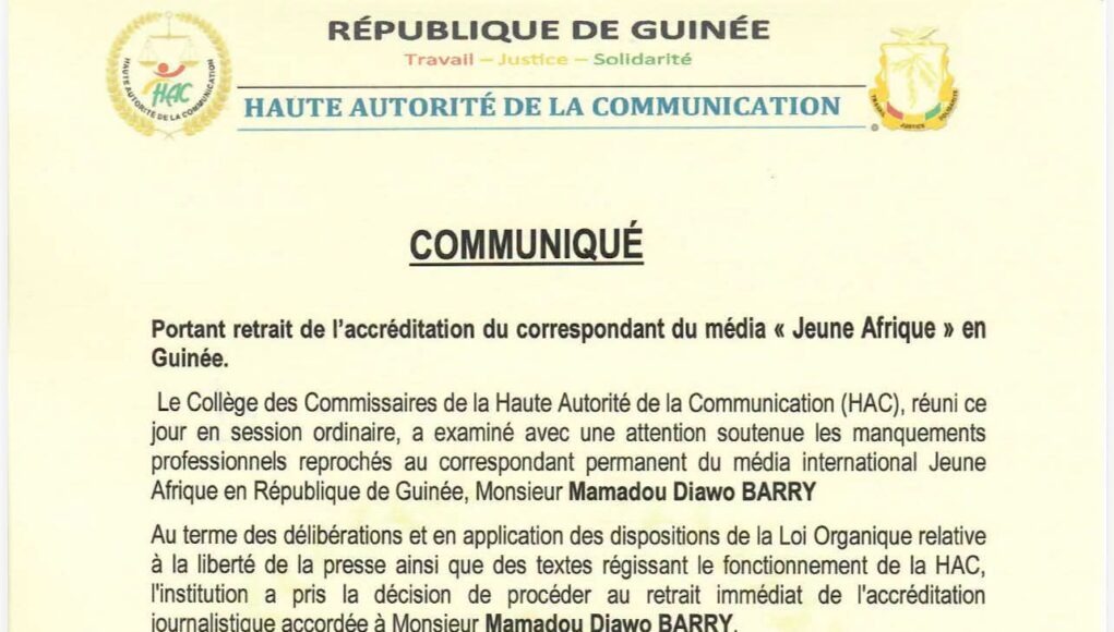 La HAC retire l’accréditation du correspondant de Jeune Afrique en Guinée