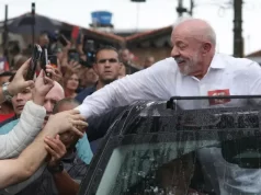 Brésil: Luiz Inacio Lula da Silva réélu président du Brésil pour quatre ans ce dimanche 25 octobre