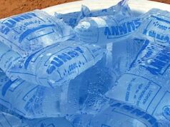 Eau en sachet en Guinée : six mois de sursis, mais pas de répit pour les producteurs