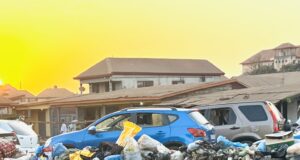 Conakry, capitale de la Guinée, fait face à un problème majeur : l’insalubrité !